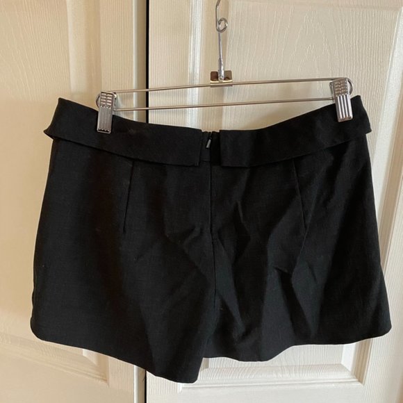 aritzia Talula beeklee skort gray size 4 - Picture 6 of 6